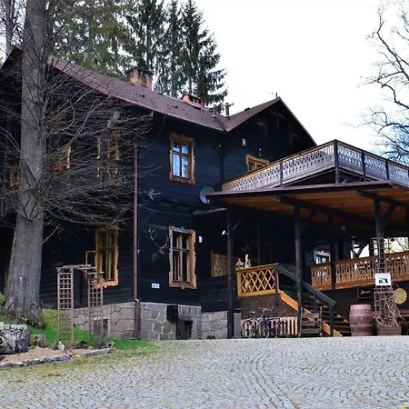 Willa Poreba * Sklářská Poruba