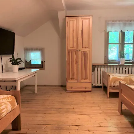 Bed & Breakfast Willa Poreba *